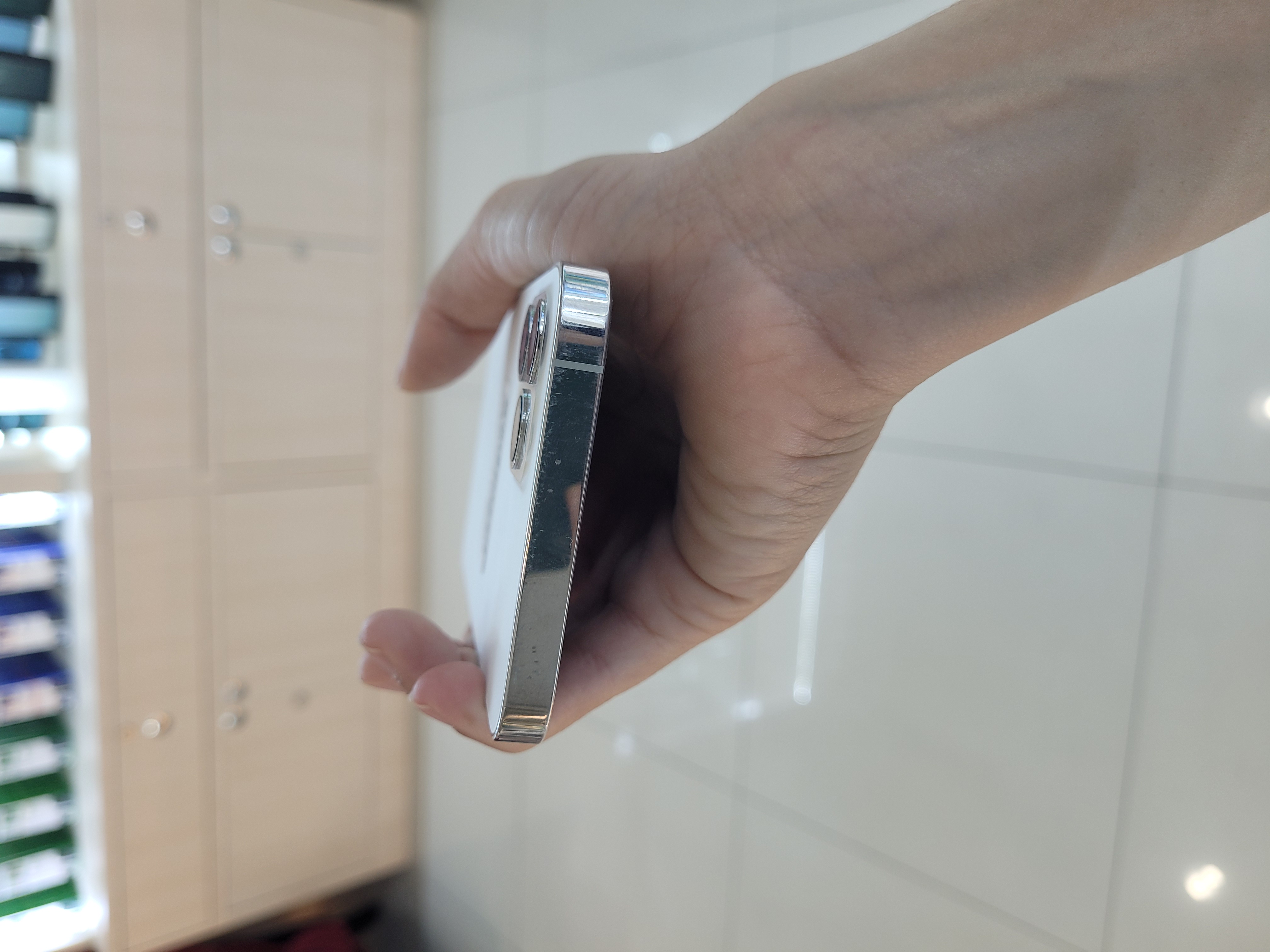 Iphone 12pro 128gb แบต89% สีขาว